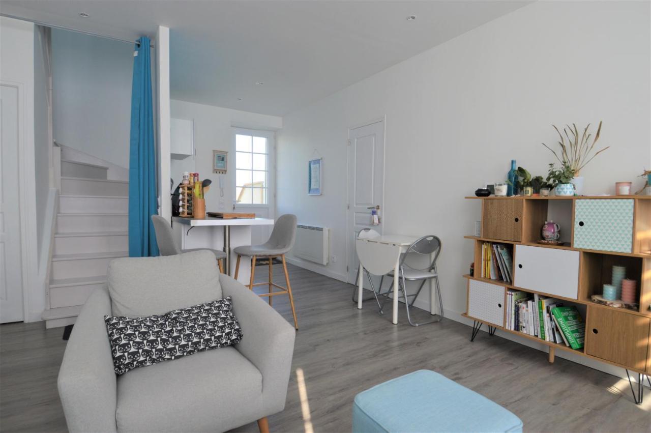 Appartement Moderne Avec Terrasse A 500M De La Mer Courseulles-sur-Mer Eksteriør billede